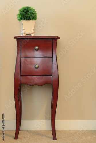 Foto: Furniture: wooden dresser Furniture: wooden dresser