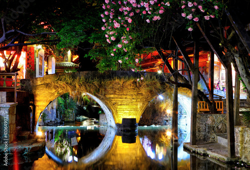 Photo: The night old town in lijiang The night old town in lijiang