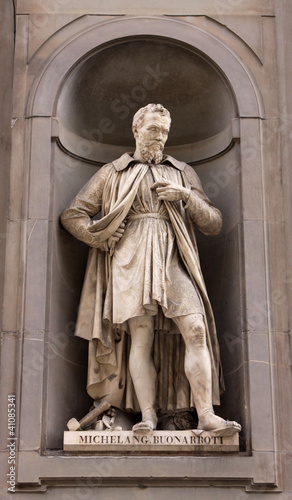 Photo: Statue of Michelangelo Statue of Michelangelo