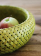 Apfel im Korb