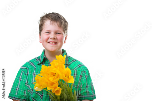 Foto: Frühlingsbote - Junge mit Tulpen Frühlingsbote - Junge mit Tulpen