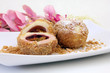 Zwei Zwetschkenknödel