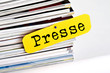 Zeitungsstapel Presse