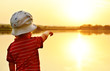 Foto: a boy and a sunset a boy and a sunset