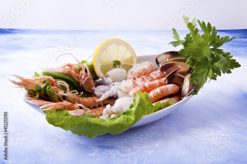 Foto: Fresh fish in the boat Fresh fish in the boat
