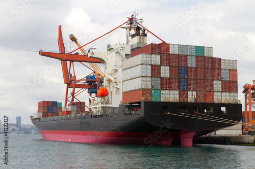 Photo: Container Ship Container Ship