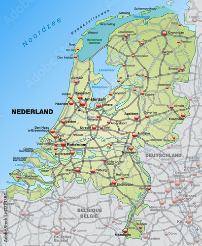 Vector: Verkehrskarte der Niederlande mit Nachbarländern Verkehrskarte der Niederlande mit Nachbarländern