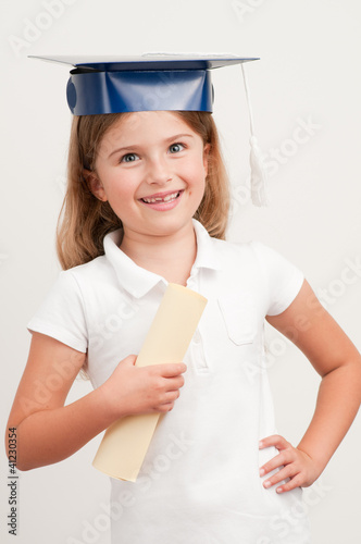 Foto: Graduation - best schoolgirl with certificate Graduation - best schoolgirl with certificate