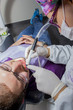 Dentista e paziente Dentista e paziente