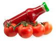 Foto: Bottle of sauce and tomatoes Bottle of sauce and tomatoes