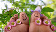 Happy togehter: Feet in springtime