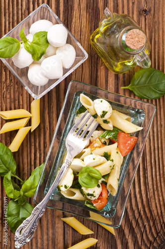 Foto: Caprese pasta salad Caprese pasta salad