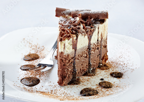 Foto: cream chocolate cake sweet food cream chocolate cake sweet food