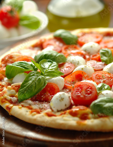 Photo: Pizza caprese Pizza caprese