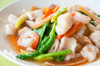 Seafood and Noodles in a Creamy Sauce : Guaitiao Rad Na
