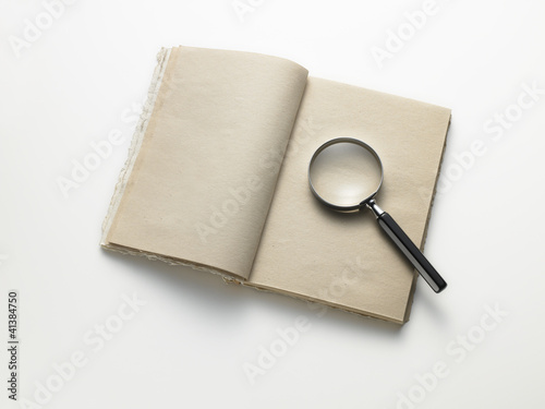 Photo: notebook with lens - quaderno con lente notebook with lens - quaderno con lente