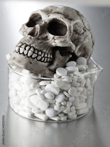 Photo: drug or drugs drug or drugs