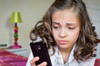 perplexe face à ses sms