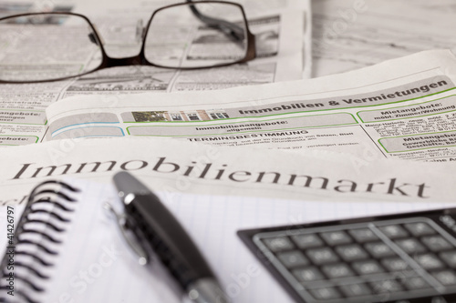 Photo: newspaper vs. immobilienmarkt_3 newspaper vs. immobilienmarkt_3