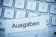 Aktenmappe zum Thema: Ausgaben