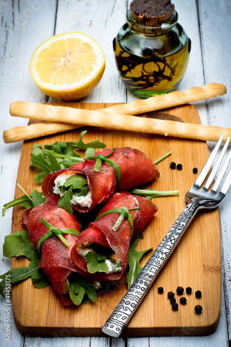 Photo: involtini di bresaola con ricotta involtini di bresaola con ricotta