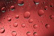 Tropfen auf Fensterglas Tropfen auf Fensterglas
