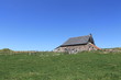 Ferme abandonnée en moyenne montagne auvergnate Ferme abandonnée en moyenne montagne auvergnate