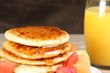 pancakes with honey
