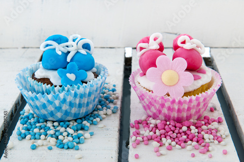 Photo: Cupcake for a baby girl and boy Cupcake for a baby girl and boy