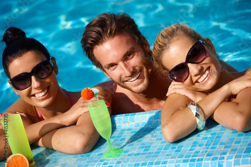 Foto: Happy people on holiday Happy people on holiday