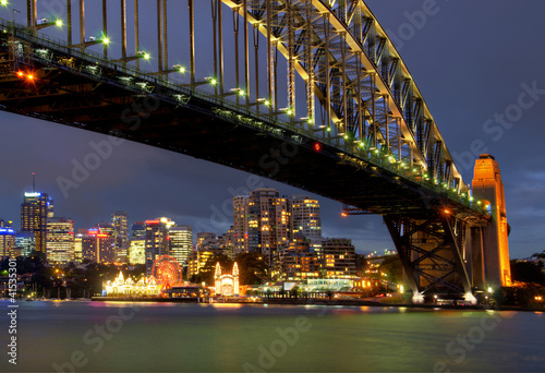 Foto: sydney harbour bridge and luna-park sydney harbour bridge and luna-park