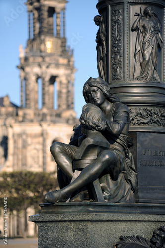 Foto: Dresden Ernst Rietzschel Denkmal Detail Dresden Ernst Rietzschel Denkmal Detail