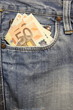 Jeans e tasca anteriore destra con euro Jeans e tasca anteriore destra con euro