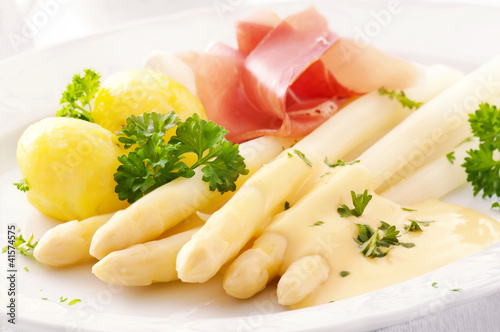 Photo: Spargel mit Schinken Spargel mit Schinken
