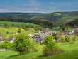 Ausblick auf ein Dorf im Thüringer Wald.