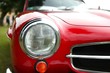 calandre de voiture rouge