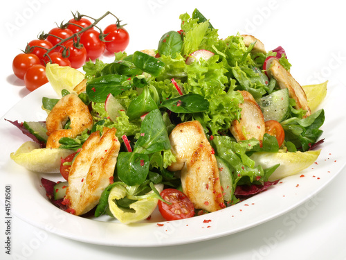 Foto: Salat mit Hähnchenbrust Salat mit Hähnchenbrust