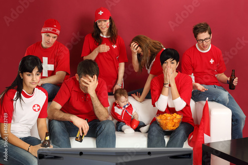 Foto: Disappointed Swiss sports fans Disappointed Swiss sports fans