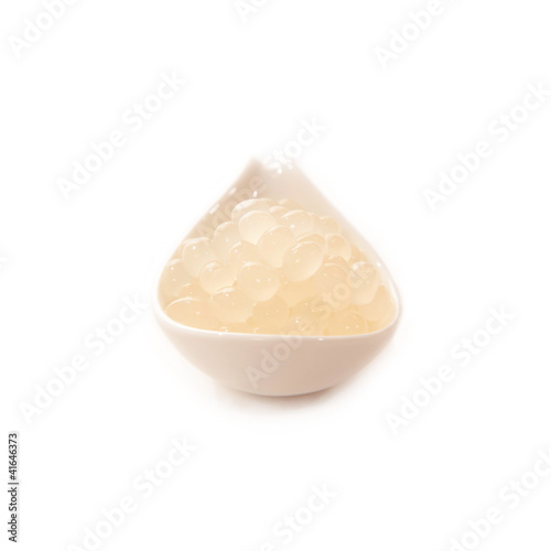 Foto: Bubble Tea Bobas weiss einzeln Bubble Tea Bobas weiss einzeln
