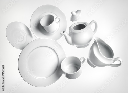 Photo: Vajilla platos tazas blancos porcelana Vajilla platos tazas blancos porcelana
