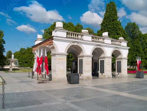 Photo: tomb of the unknown soldier, Warsaw, Poland tomb of the unknown soldier, Warsaw, Poland