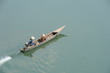 Canoe sul fiume Mekong presso Don Khon in Laos Canoe sul fiume Mekong presso Don Khon in Laos