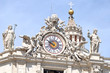 Uhr auf dem Petersdom