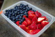 Foto: Container with Strawberries and Blueberries Container with Strawberries and Blueberries