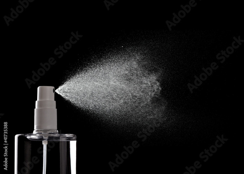 Foto: spray bottle liquid perfume drop spray bottle liquid perfume drop