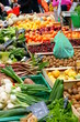 Photo: stand de légumes au marché stand de légumes au marché