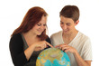 Zwei Teens Globus 23.5.12