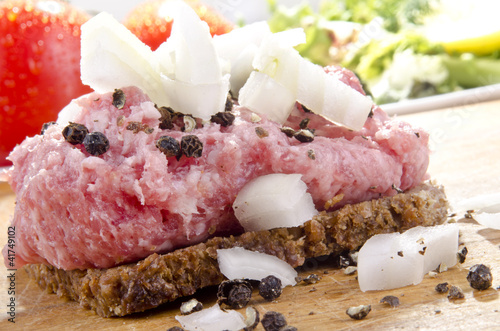 Photo: Mett with onion and pepper on rye bread Mett with onion and pepper on rye bread