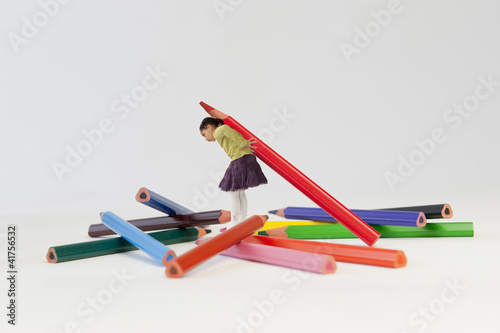 Photo: Les fournitures scolaires : les crayons de couleur Les fournitures scolaires : les crayons de couleur