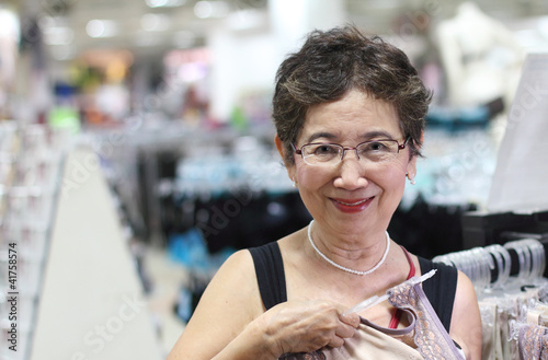 Photo: Mall Shopping Mall Shopping